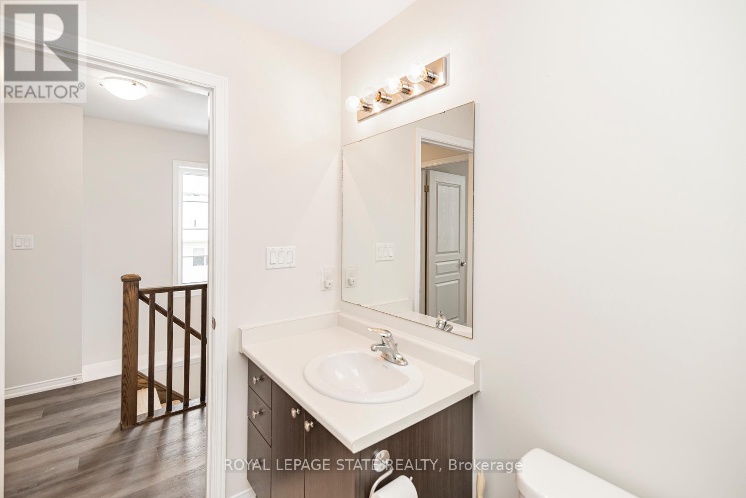 5038 Serena Drive E, Lincoln, Ontario L0R 1B2 - Photo 15 - X12587860