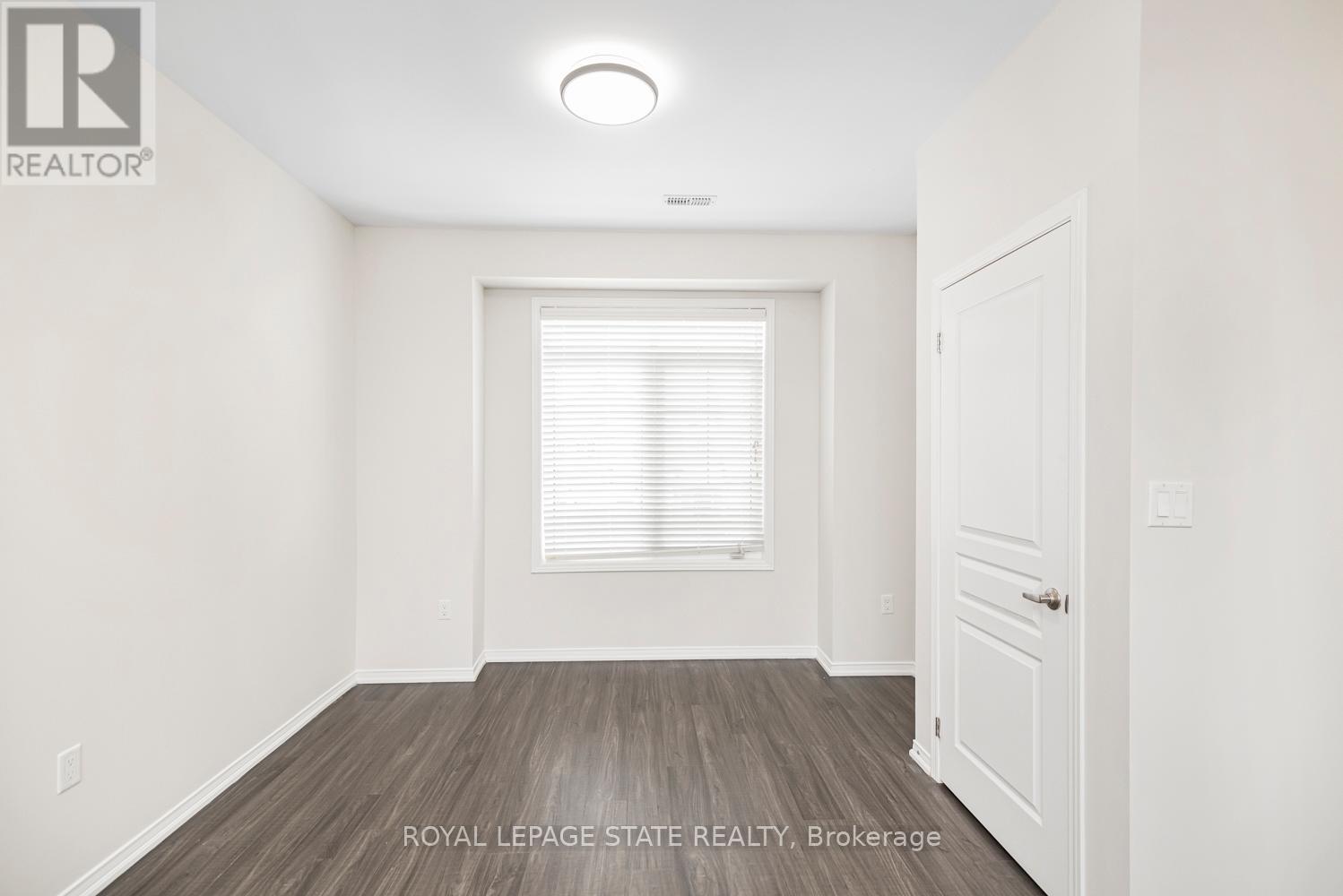 5038 Serena Drive E, Lincoln, Ontario L0R 1B2 - Photo 3 - X12587860