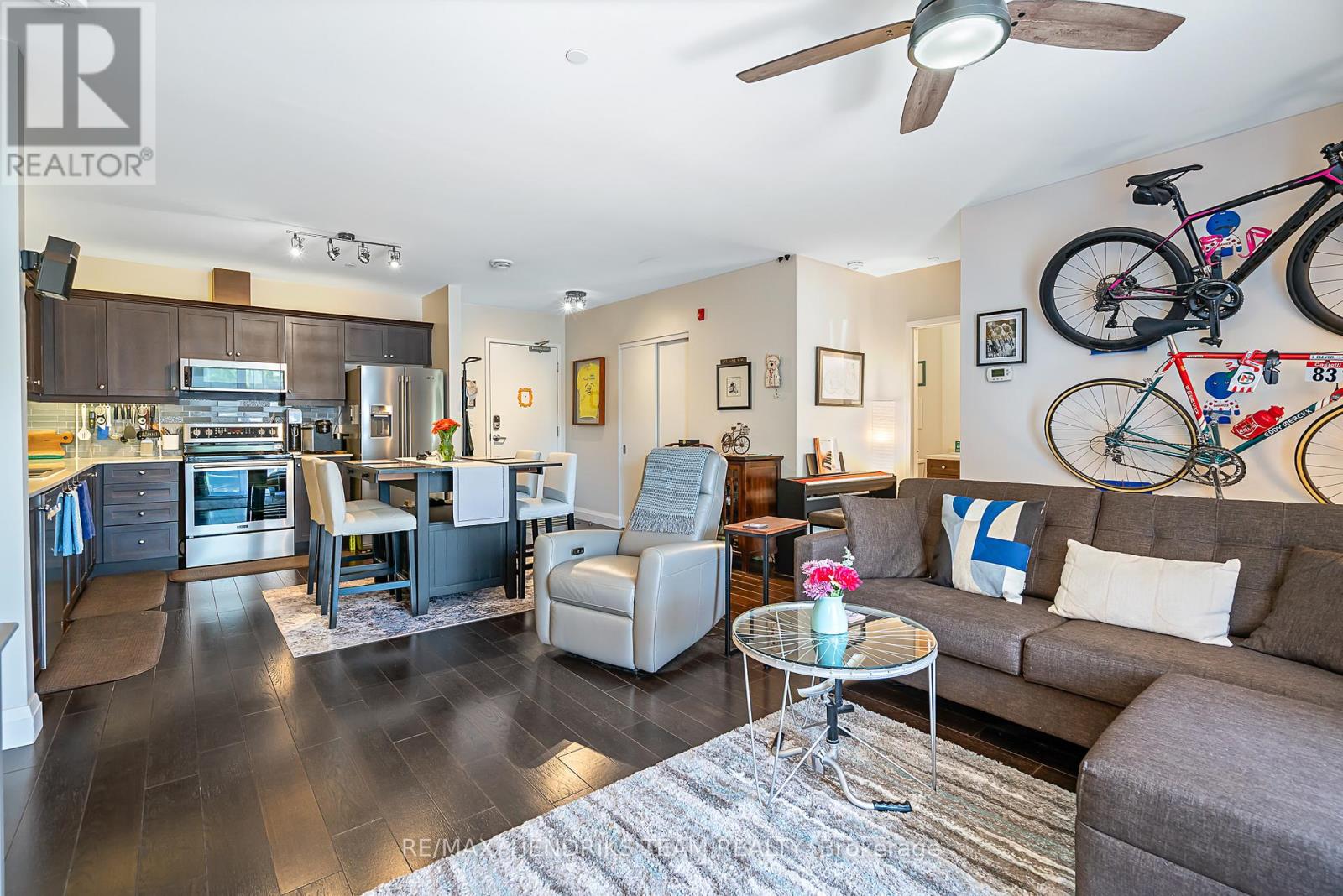 102 - 26 Wellington Street, St. Catharines, Ontario  L2R 5P8 - Photo 12 - X12587886