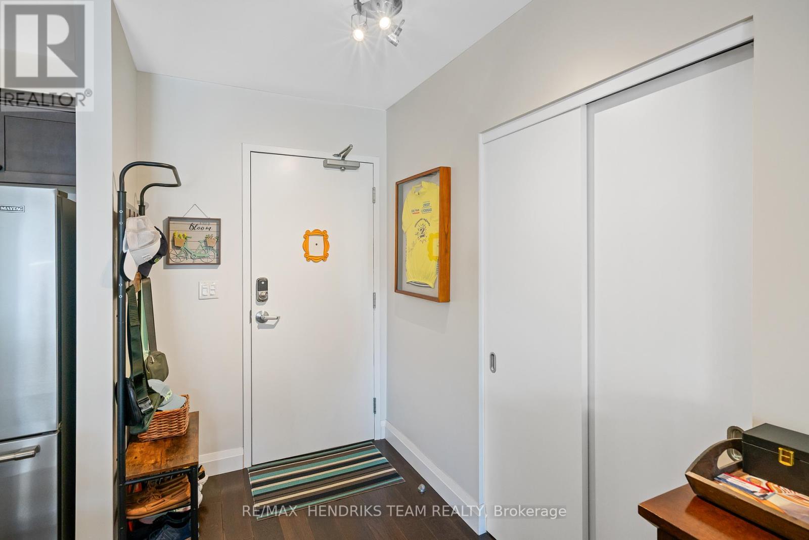 102 - 26 Wellington Street, St. Catharines, Ontario  L2R 5P8 - Photo 6 - X12587886