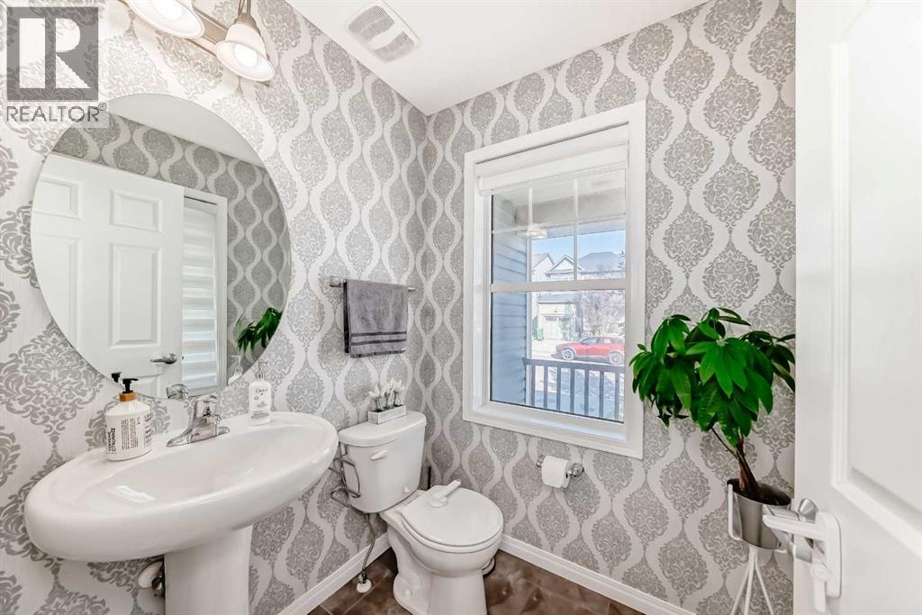 163 Osborne Rise Sw, Airdrie, Alberta  T4B 4A6 - Photo 16 - A2265311