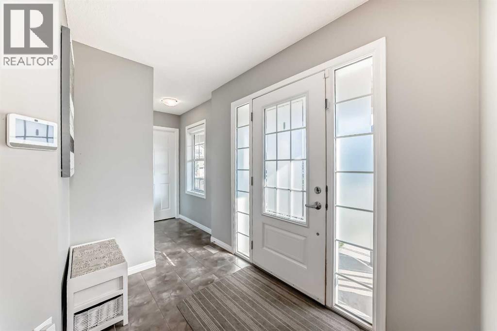 163 Osborne Rise Sw, Airdrie, Alberta  T4B 4A6 - Photo 7 - A2265311