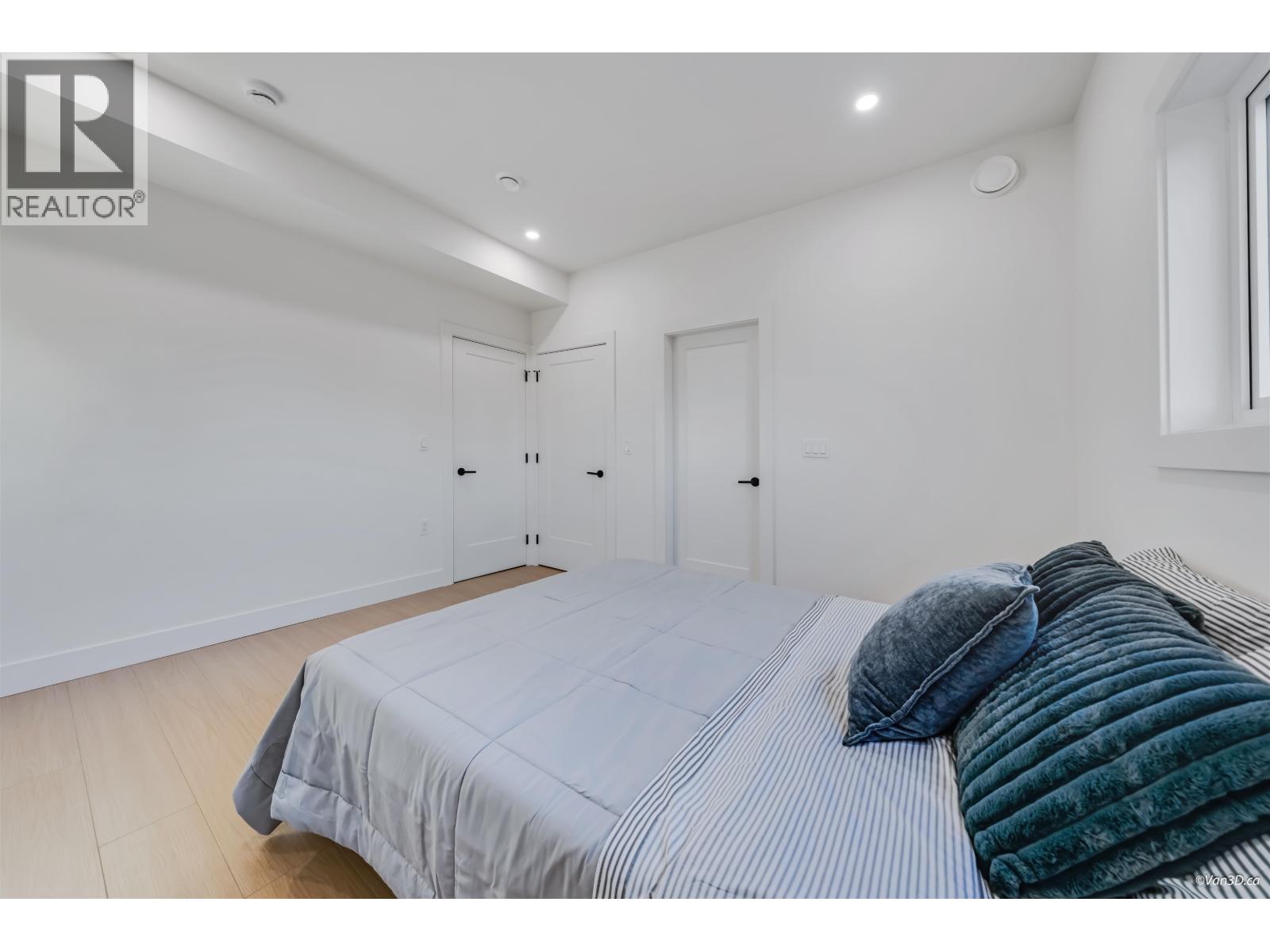 2 4211 Graveley Street, Burnaby, British Columbia  V5C 3T7 - Photo 15 - R3071004