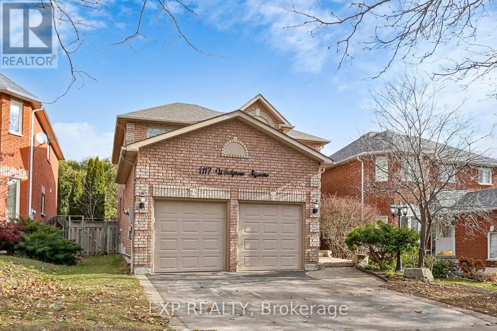 1117 WINDGROVE SQUARE, Pickering, Ontario