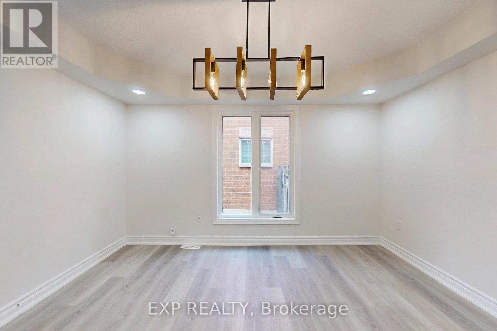 1117 Windgrove Square, Pickering, Ontario  L1X 2S5 - Photo 14 - E12587912