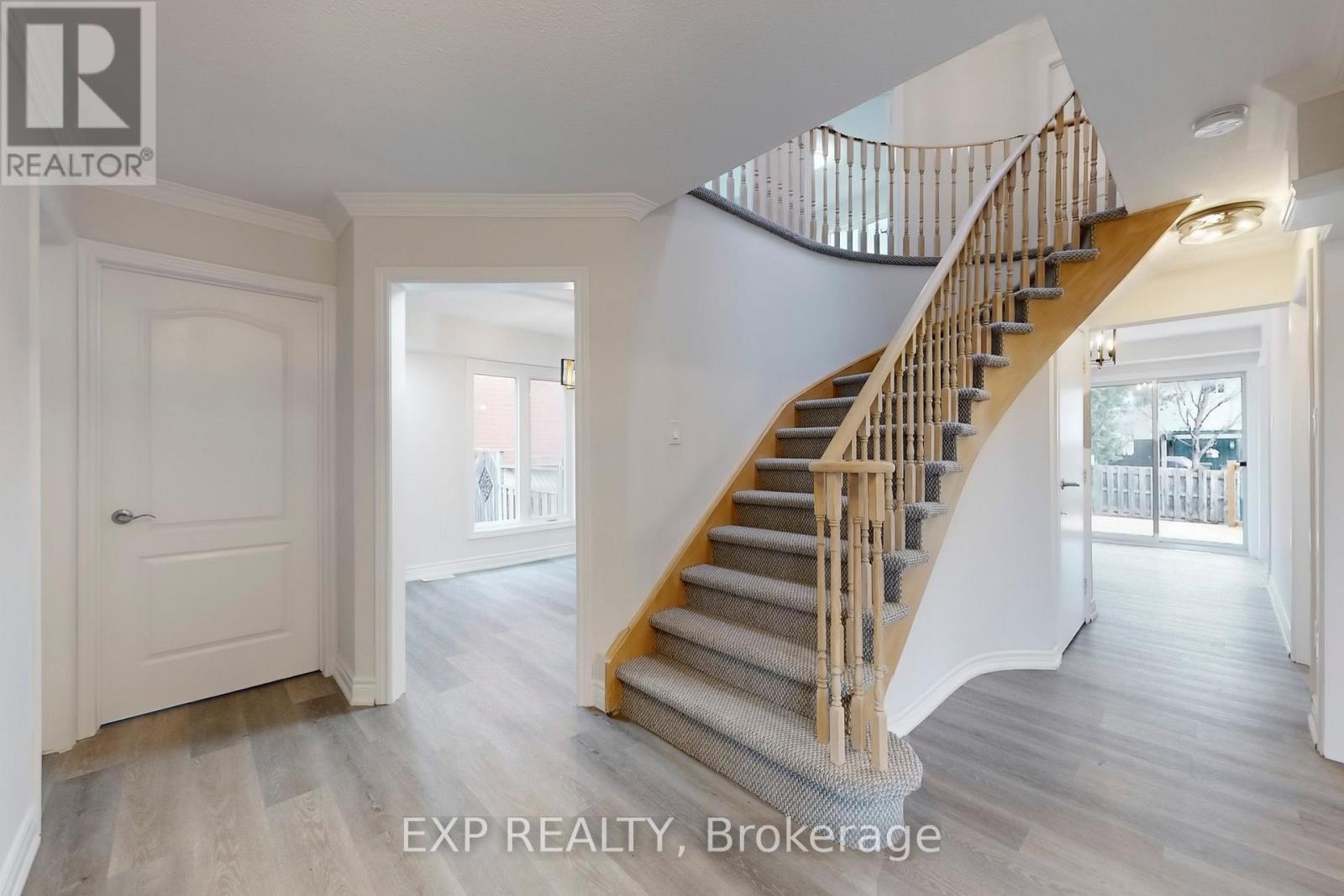 1117 Windgrove Square, Pickering, Ontario  L1X 2S5 - Photo 18 - E12587912