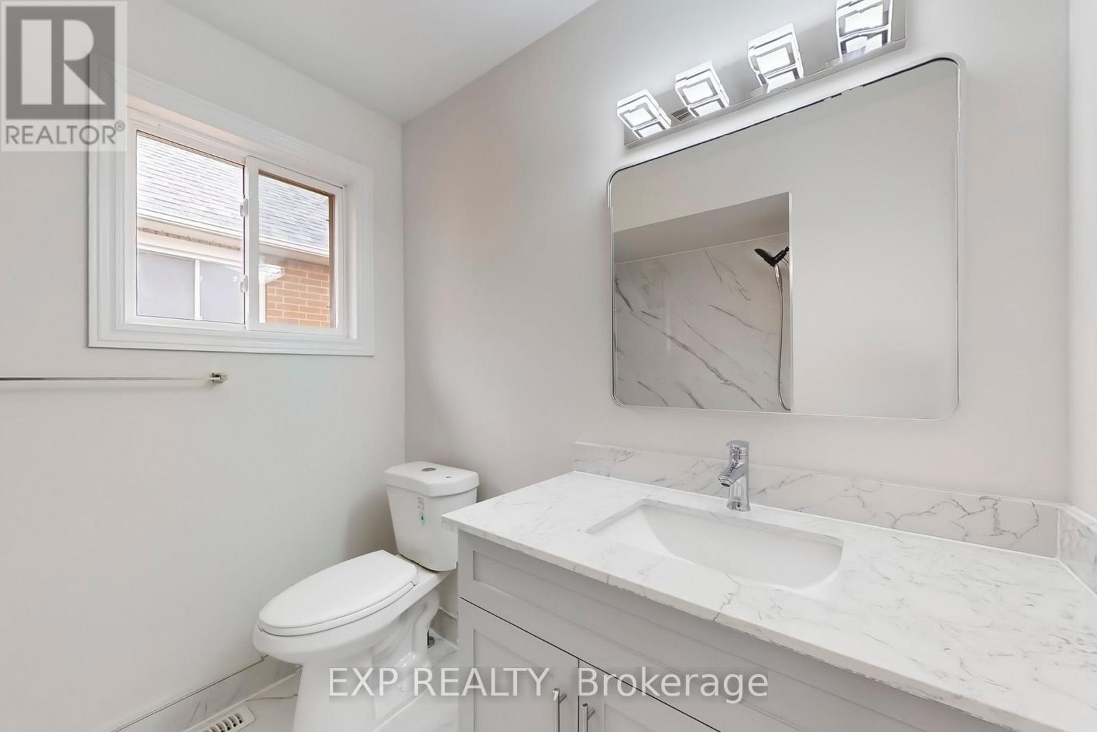 1117 Windgrove Square, Pickering, Ontario  L1X 2S5 - Photo 29 - E12587912