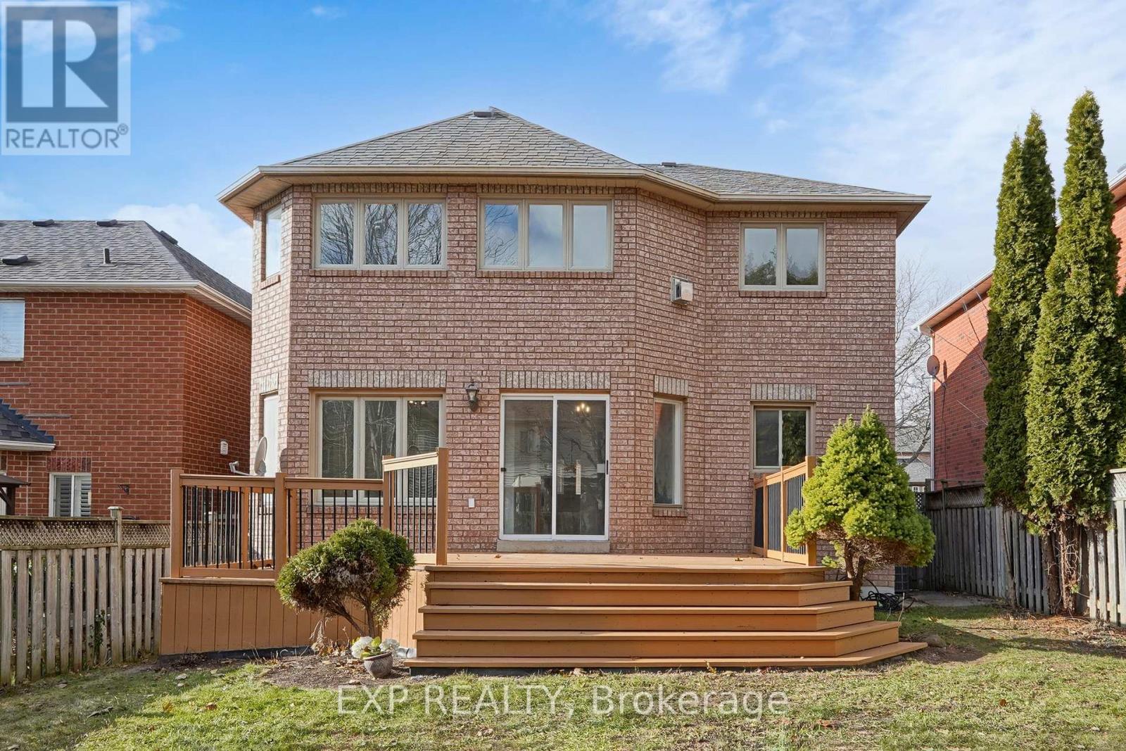 1117 Windgrove Square, Pickering, Ontario  L1X 2S5 - Photo 38 - E12587912