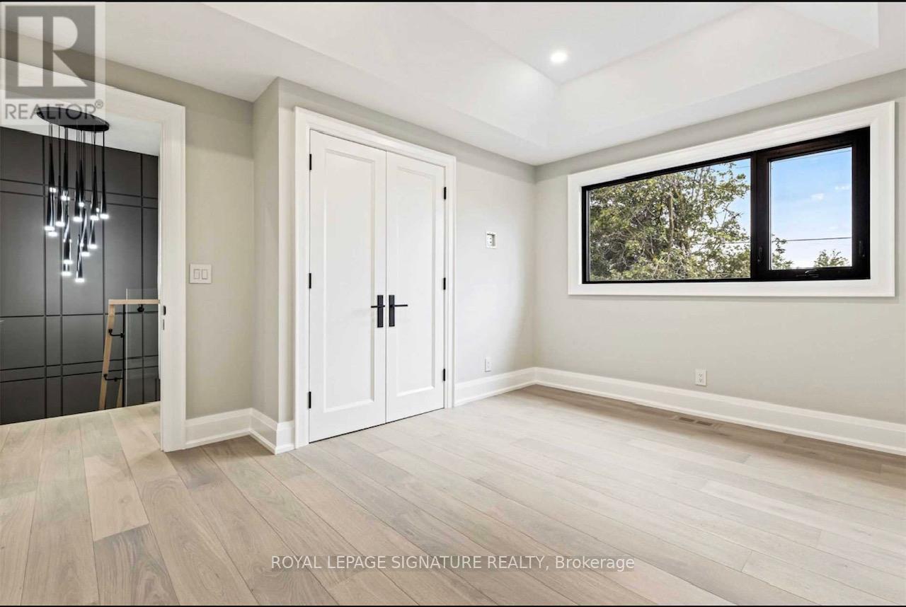 2506 Camilla Road, Mississauga, Ontario  L5A 2K5 - Photo 14 - W12587802