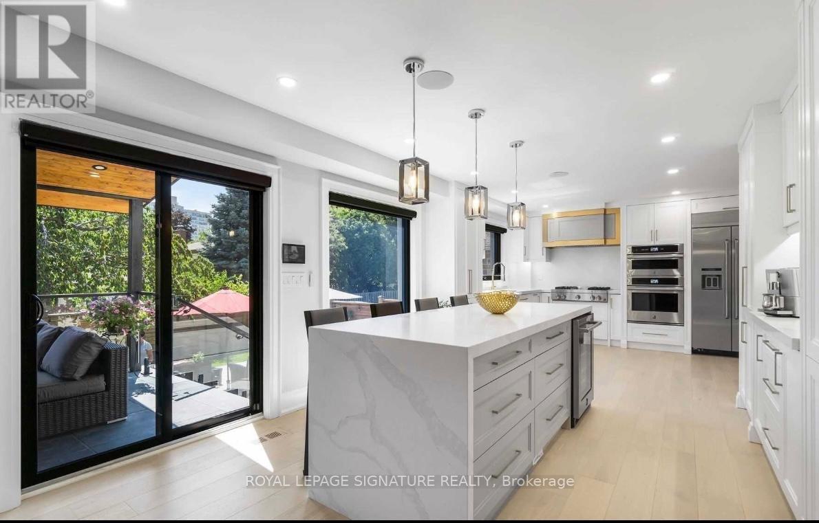 2506 Camilla Road, Mississauga, Ontario  L5A 2K5 - Photo 7 - W12587802