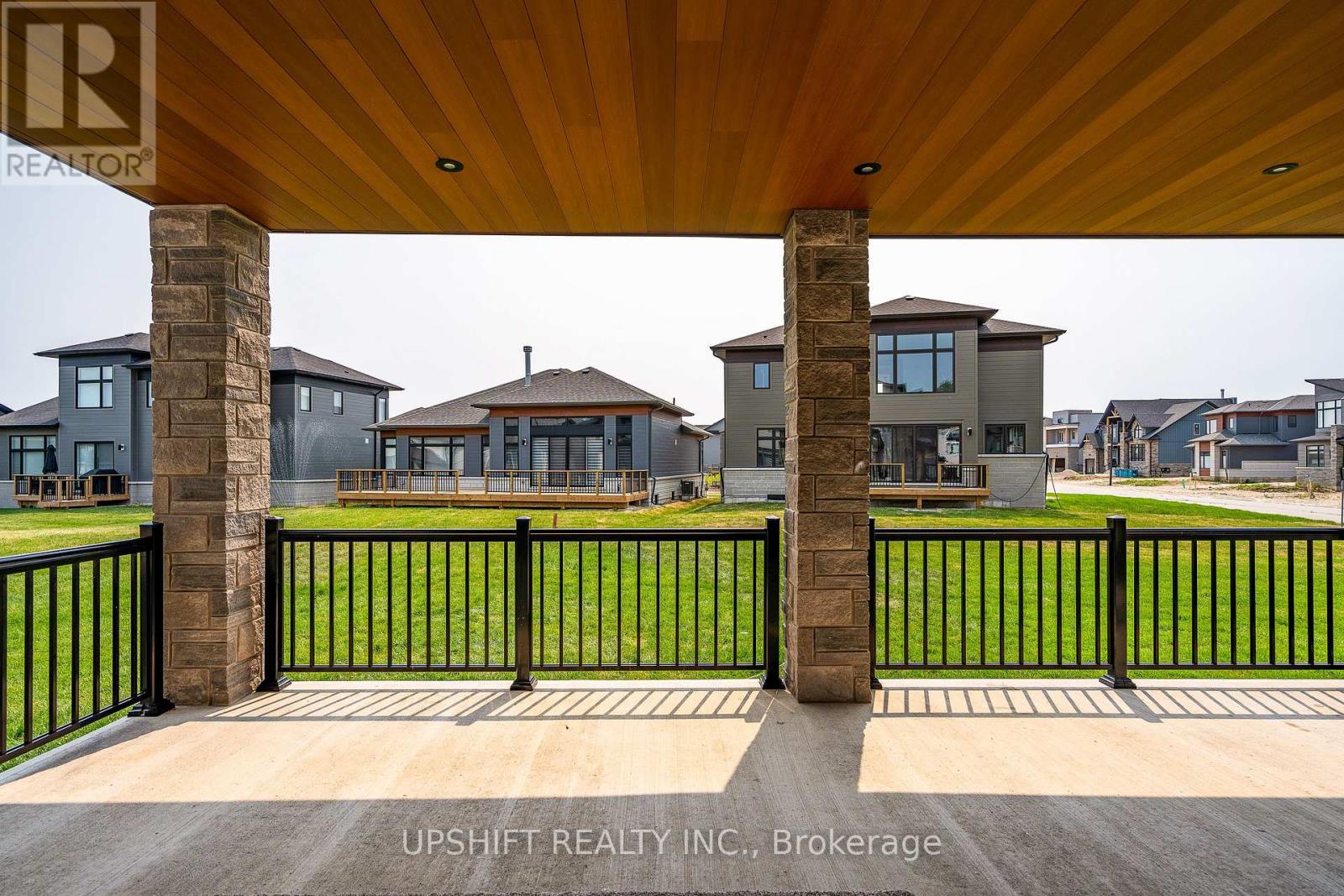 141 Springside Crescent, Blue Mountains, Ontario  L9Y 0V1 - Photo 36 - X12447322