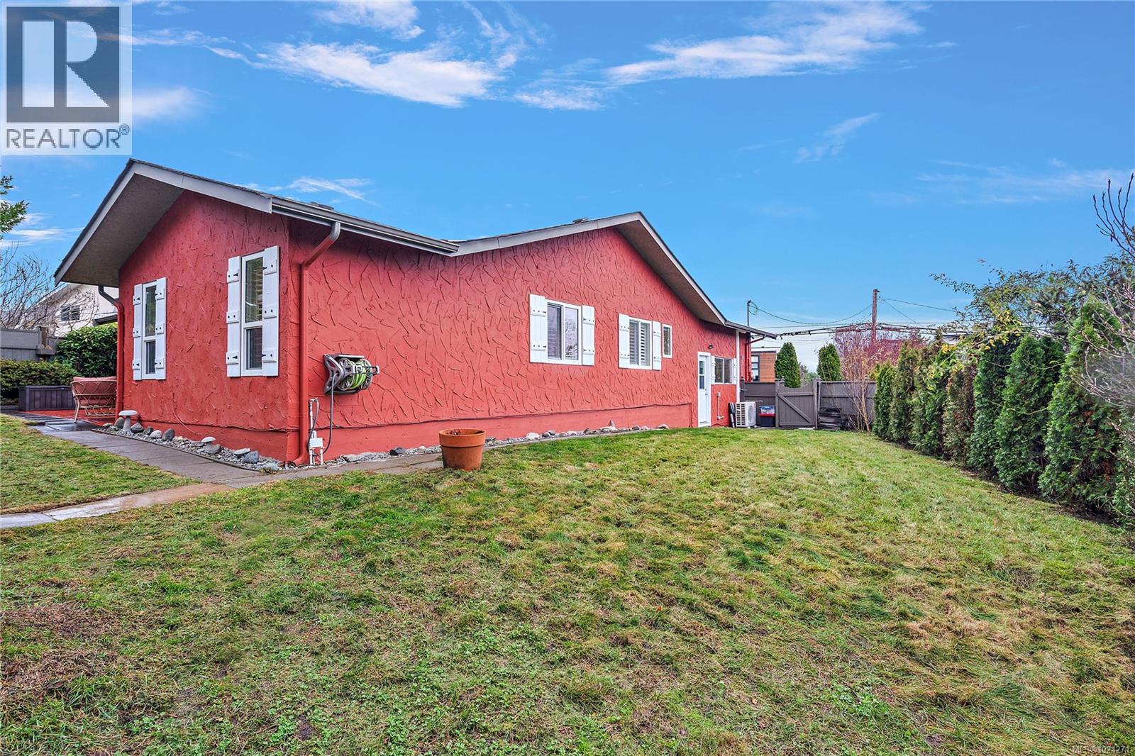 4000 Cedar Hill Rd, Saanich, British Columbia  V8N 3C1 - Photo 24 - 1021271