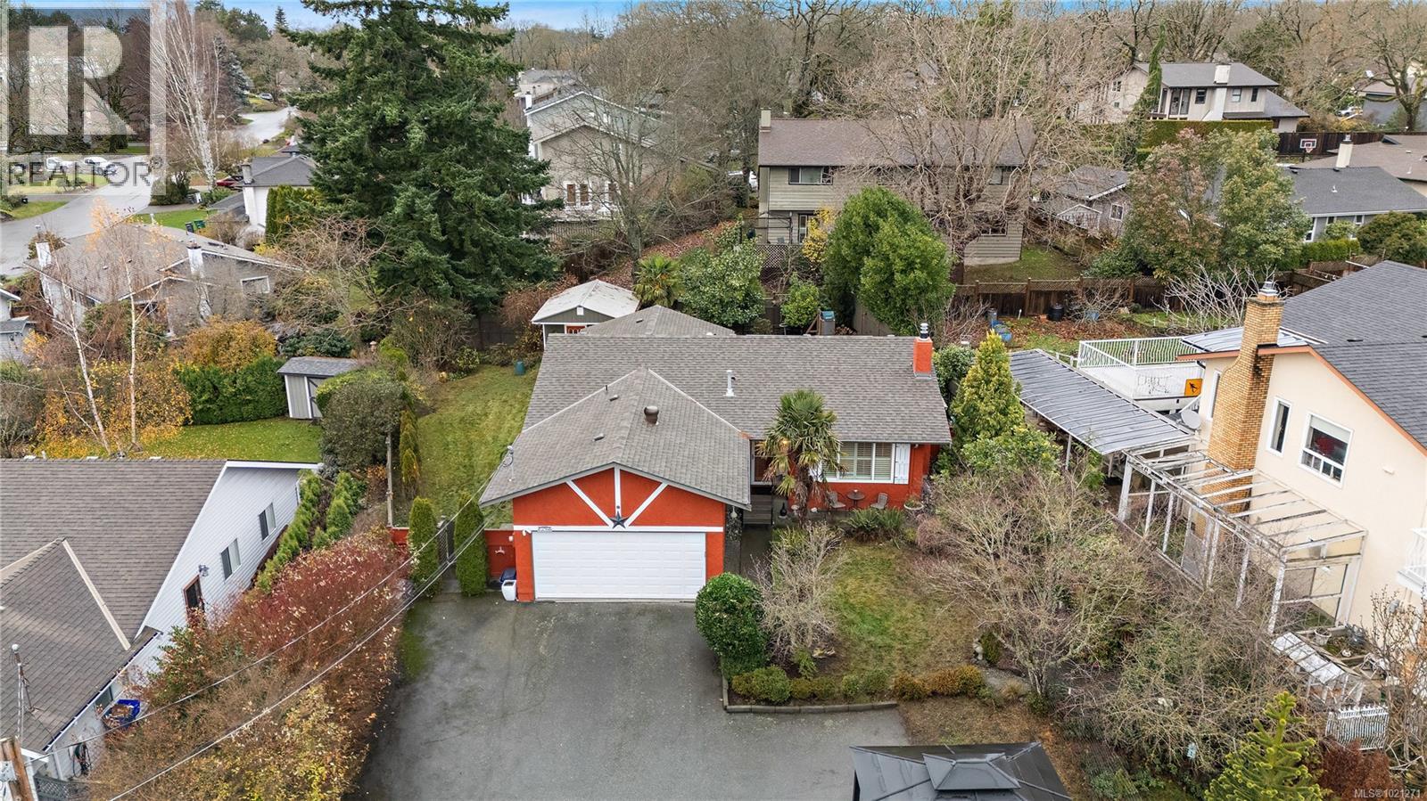 4000 Cedar Hill Rd, Saanich, British Columbia  V8N 3C1 - Photo 28 - 1021271