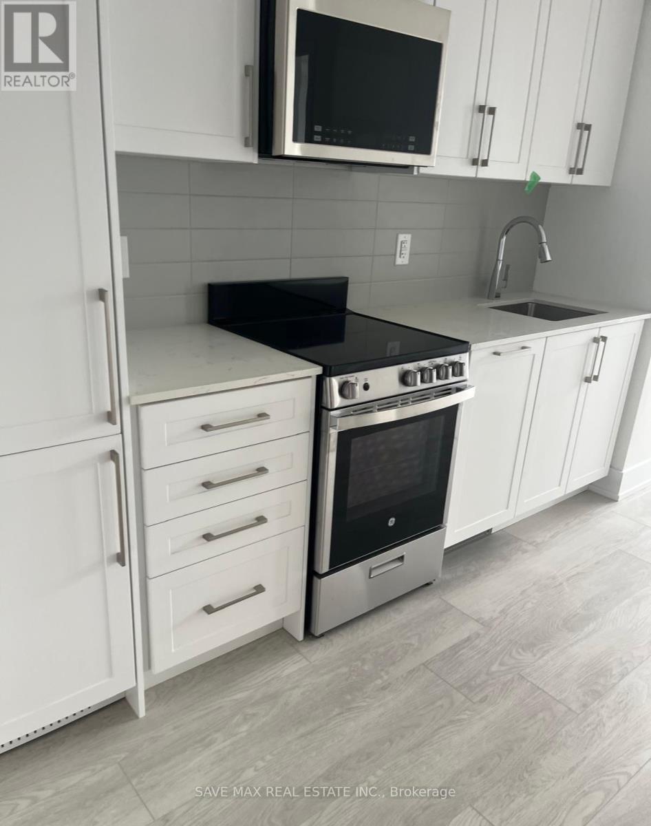 547 - 2450 Old Bront Road, Oakville, Ontario  L6M 4J2 - Photo 5 - W12587894