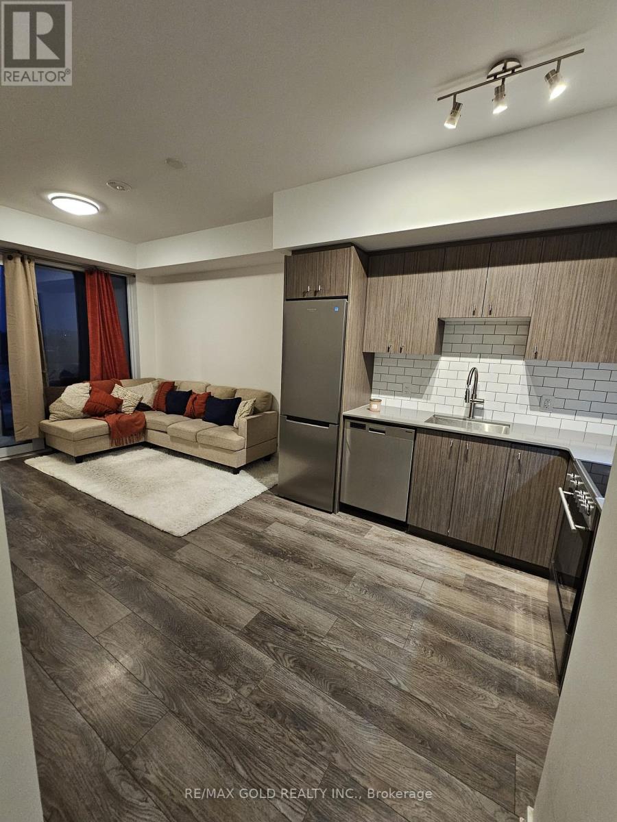 511 - 5 Wellington Street S, Kitchener, Ontario  N2G 0E3 - Photo 4 - X12587866