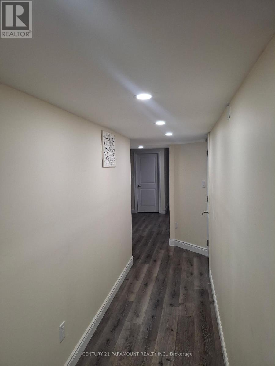 Bsmt - 59 Rudder Road, Welland, Ontario  L3B 0M5 - Photo 2 - X12587916