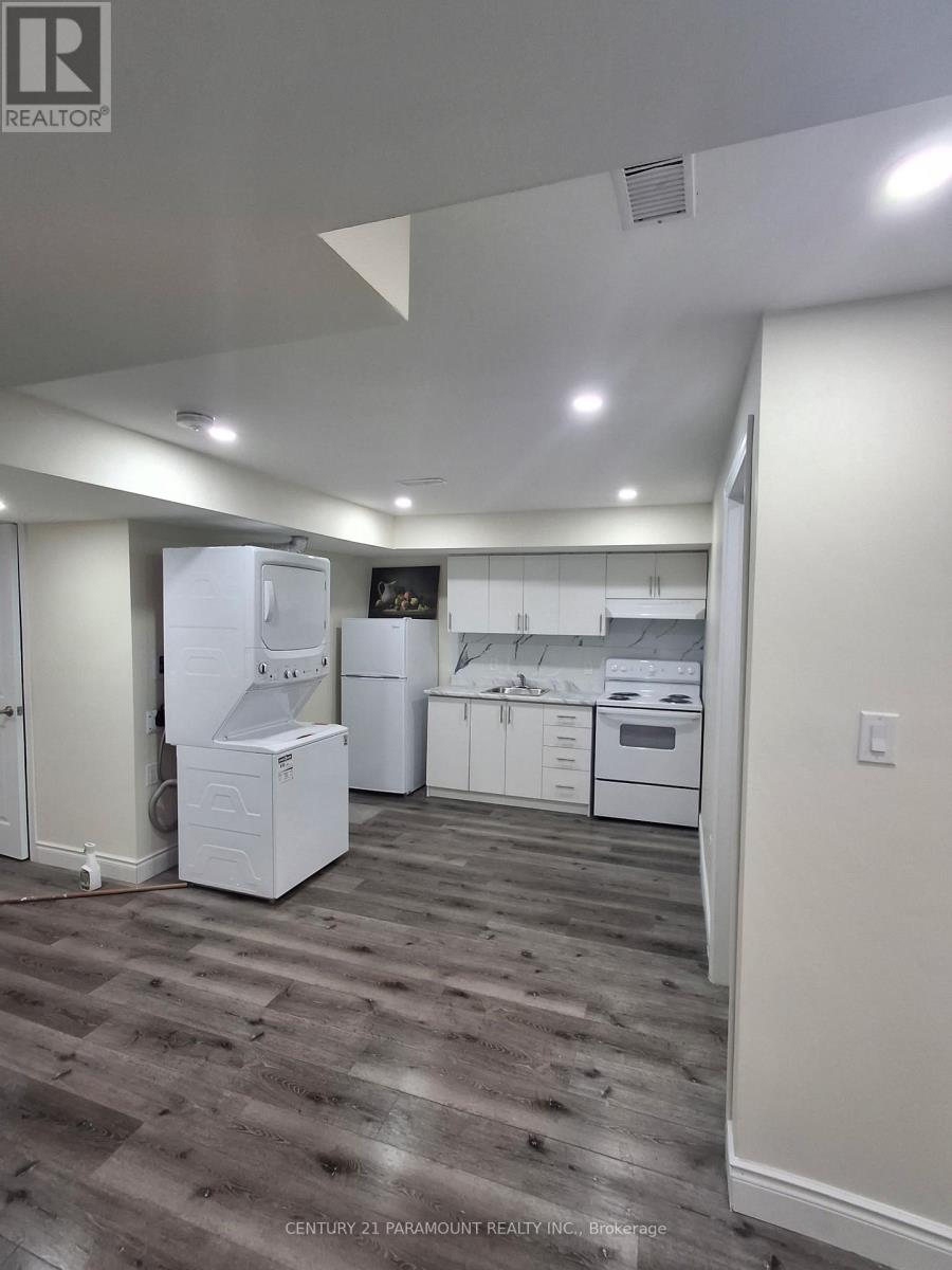 Bsmt - 59 Rudder Road, Welland, Ontario  L3B 0M5 - Photo 3 - X12587916