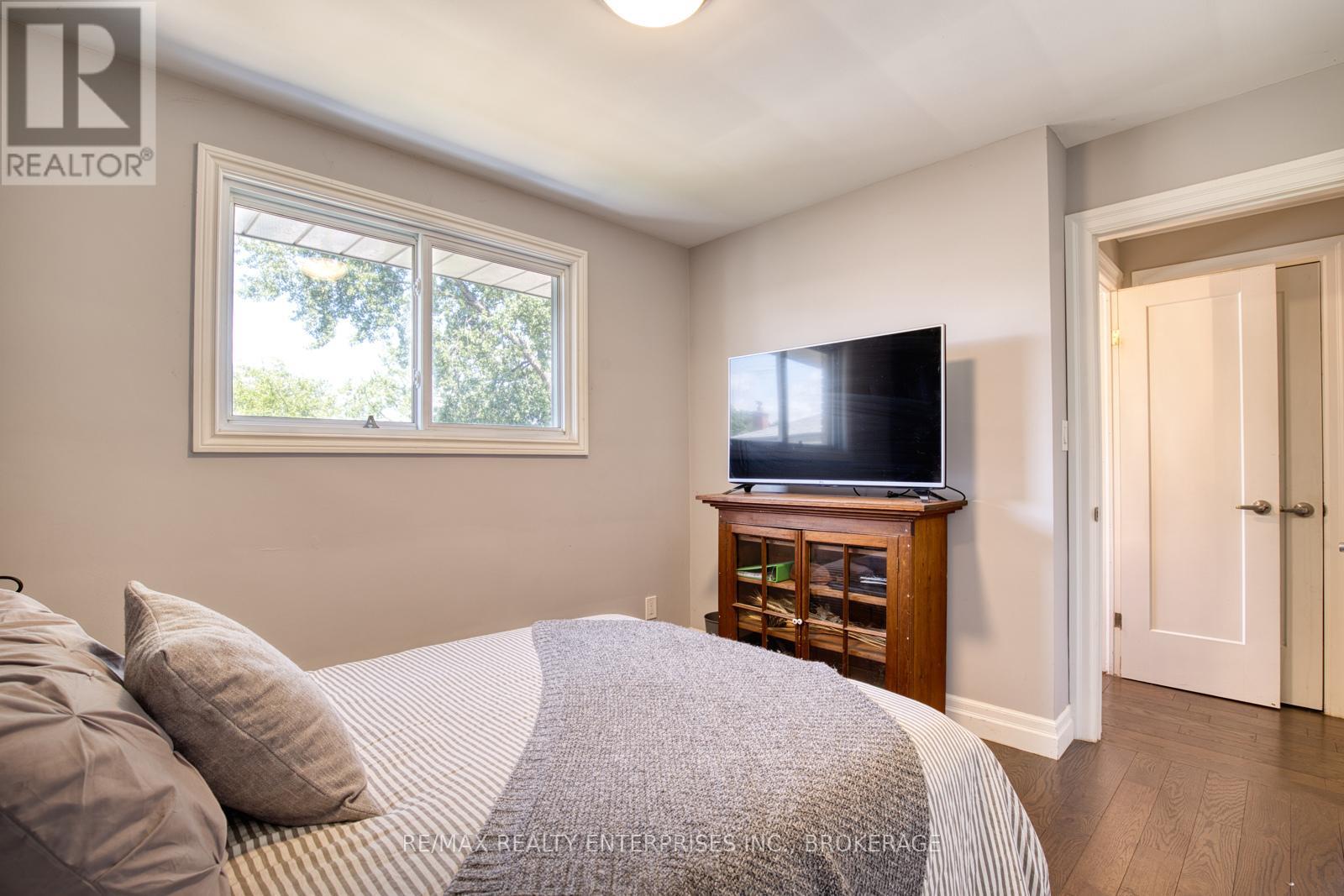 20 Karen Crescent, Grimsby, Ontario L3M 2E4 - Photo 24 - X12587942