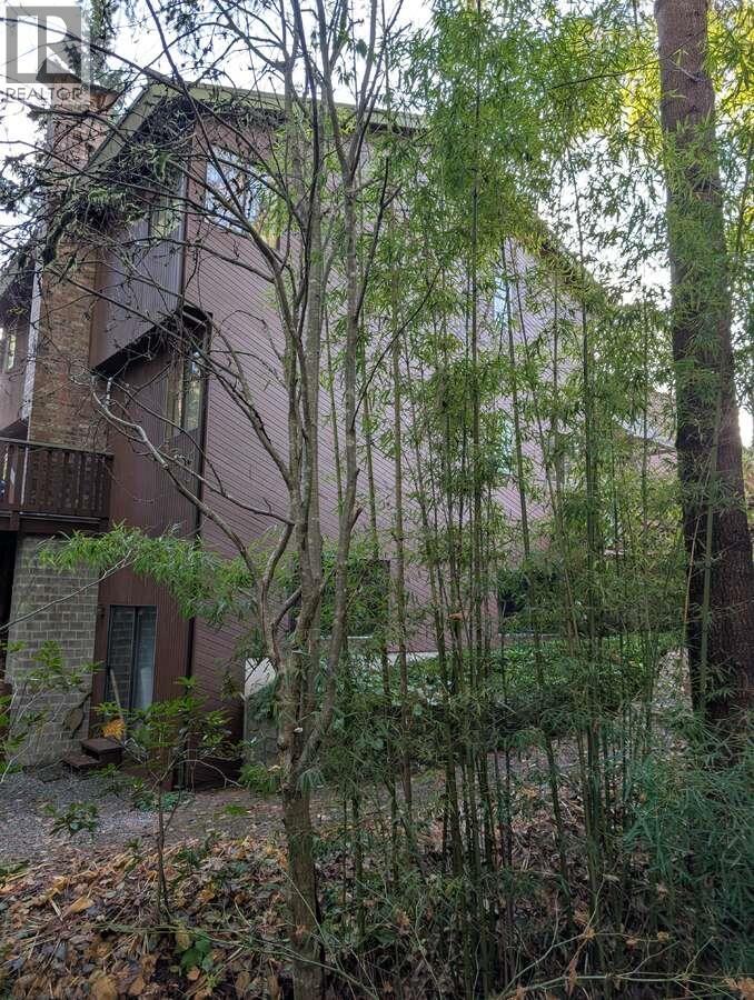 1498 Chamberlain Drive, North Vancouver, British Columbia  V7K 1P6 - Photo 4 - R3071019