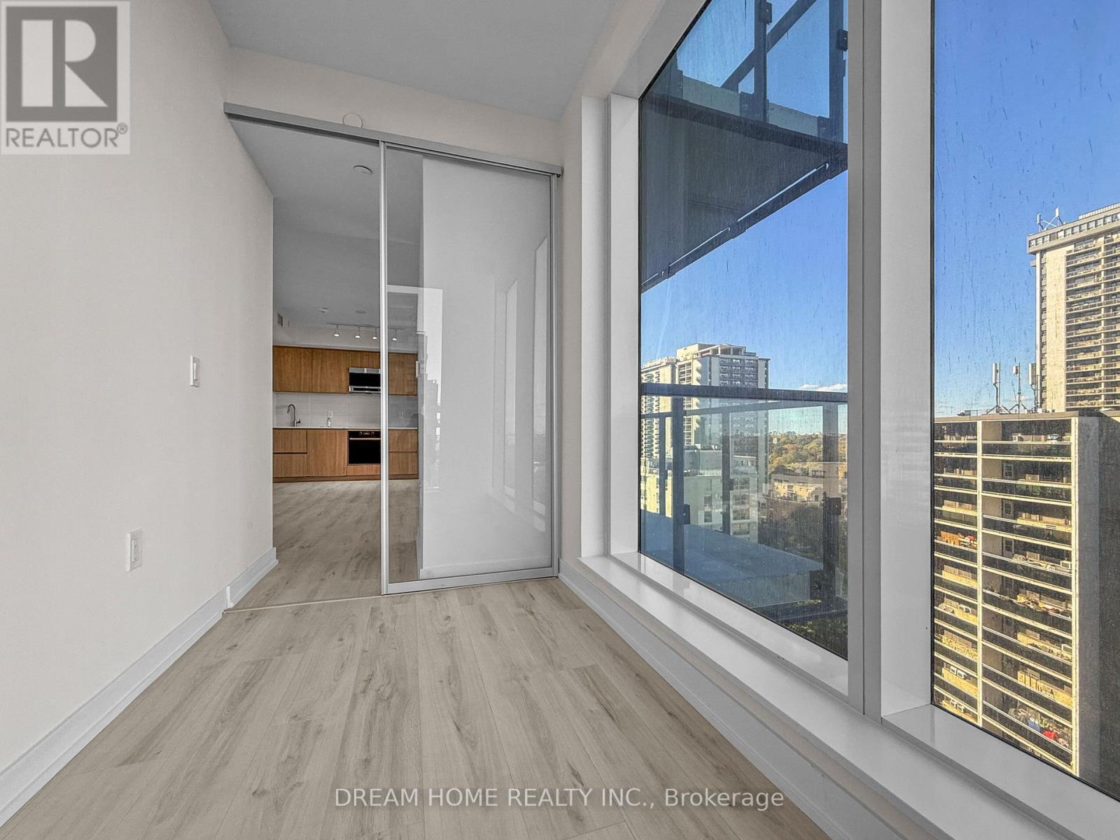 1002 - 120 Broadway Avenue, Toronto, Ontario  M4P 0E9 - Photo 9 - C12587934