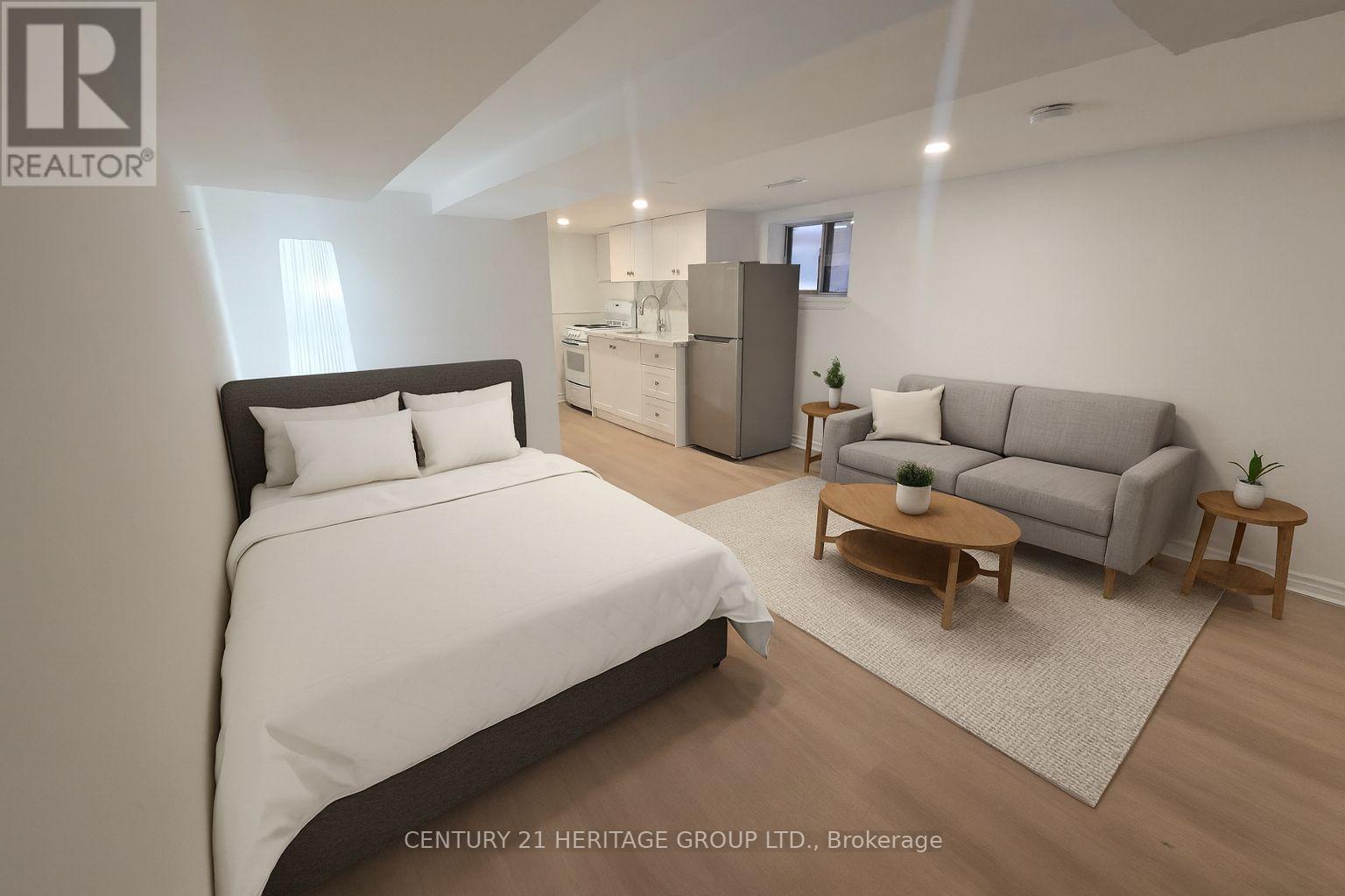 BASEMENT - 217 KINGSTON ROAD, Toronto, Ontario