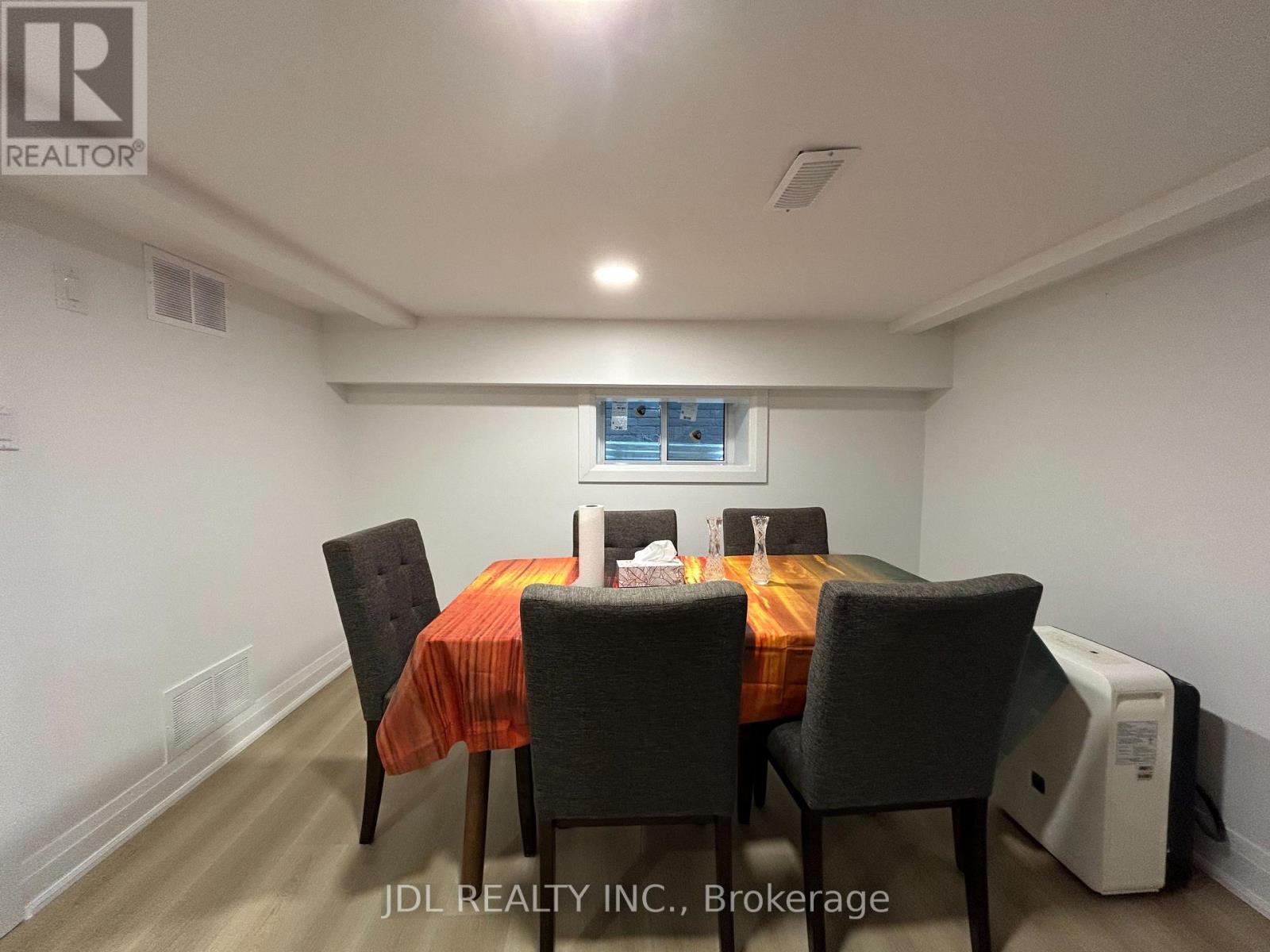 18 Connaught Ave Avenue, Toronto, Ontario  M4L 2V9 - Photo 34 - E12587928