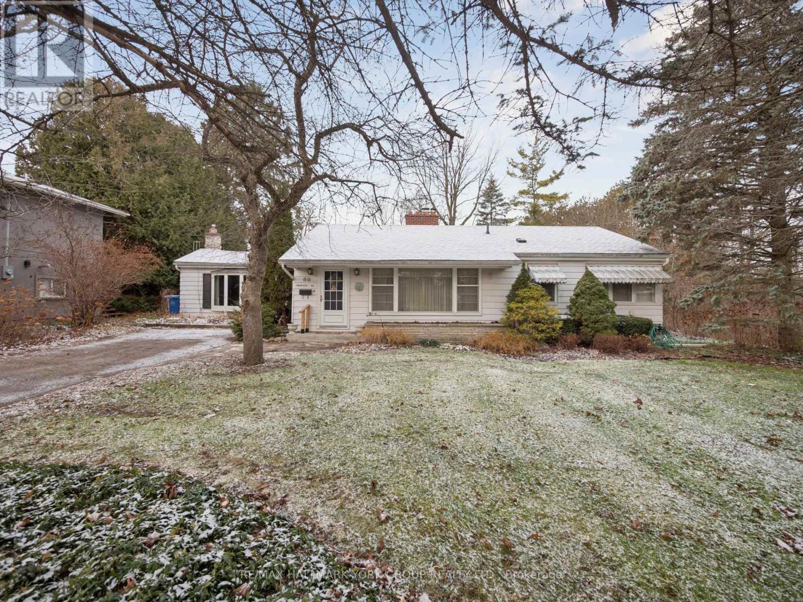 60 Charles Street, King, Ontario  L7B 1J7 - Photo 6 - N12587936