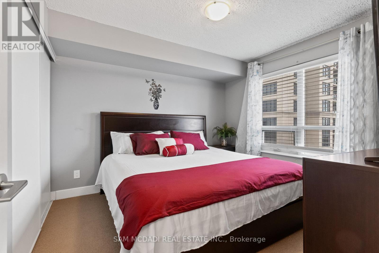 630 - 2 Eva Road, Toronto, Ontario  M9C 0A9 - Photo 11 - W12587922