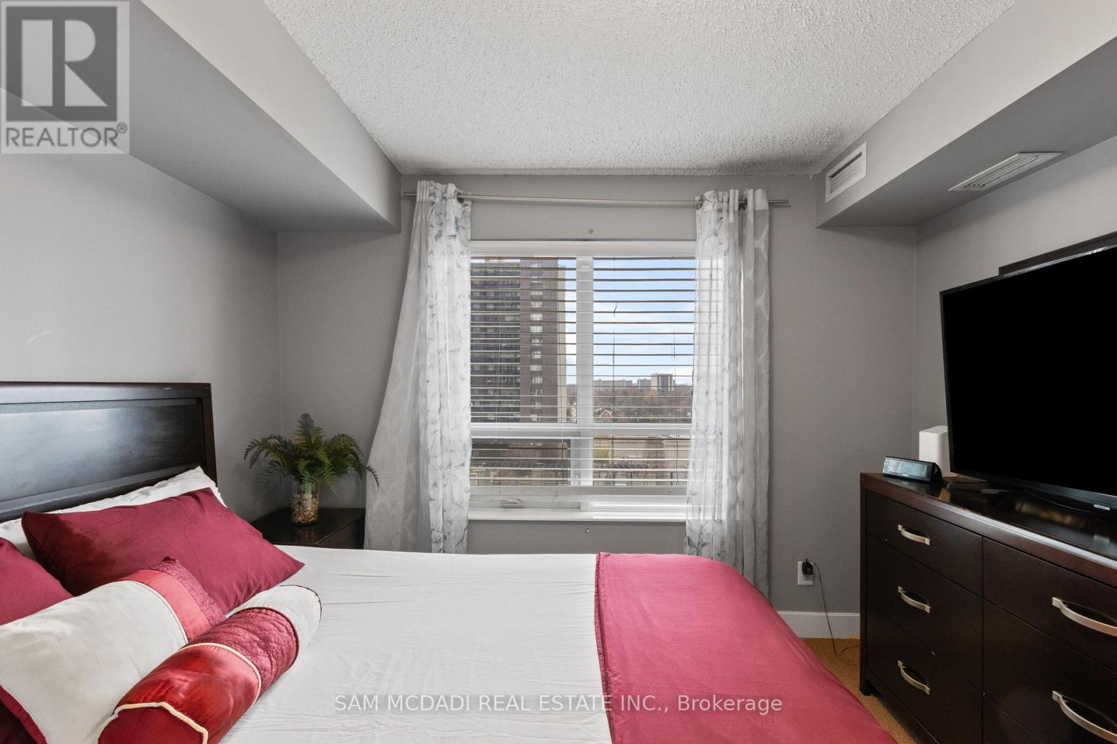 630 - 2 Eva Road, Toronto, Ontario  M9C 0A9 - Photo 12 - W12587922