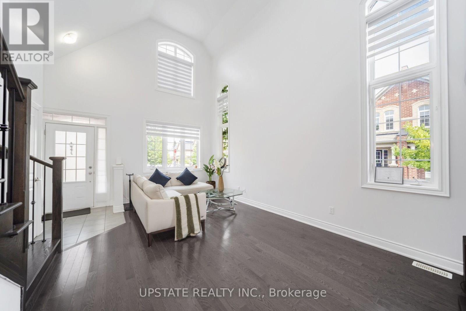 117 - 48 C Line, Orangeville, Ontario  L6W 6X9 - Photo 3 - W12587924