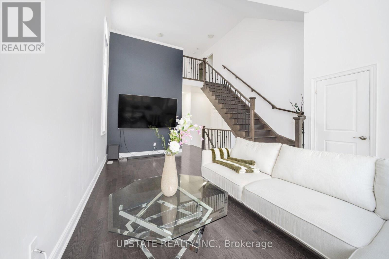 117 - 48 C Line, Orangeville, Ontario  L6W 6X9 - Photo 6 - W12587924