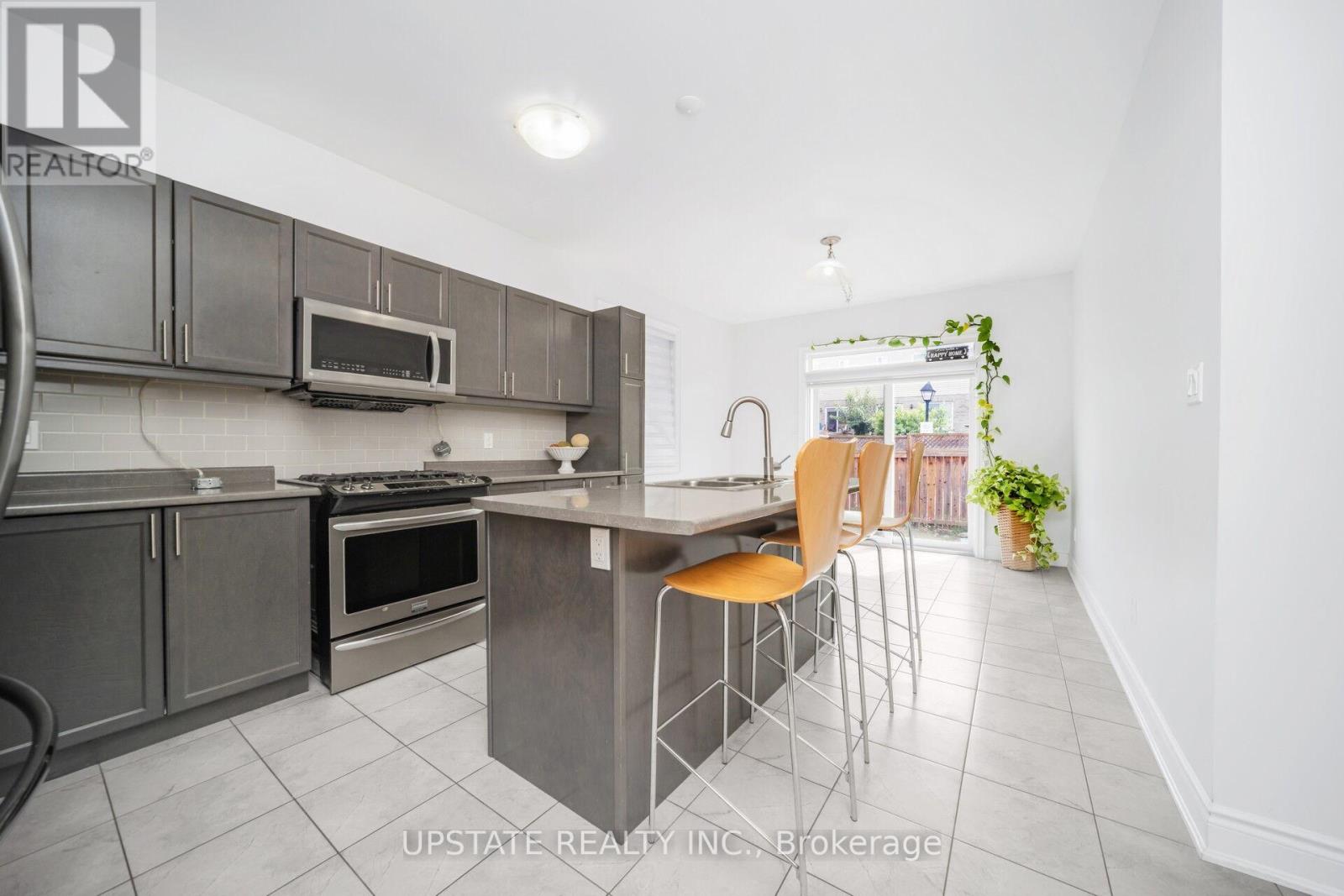 117 - 48 C Line, Orangeville, Ontario  L6W 6X9 - Photo 8 - W12587924