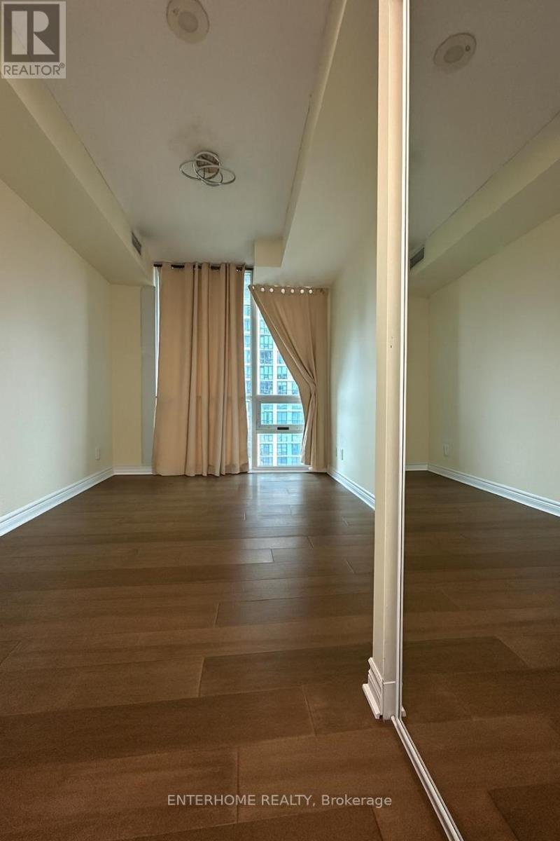 2906 - 18 Harbour Street, Toronto, Ontario  M5J 2Z6 - Photo 8 - C12513812