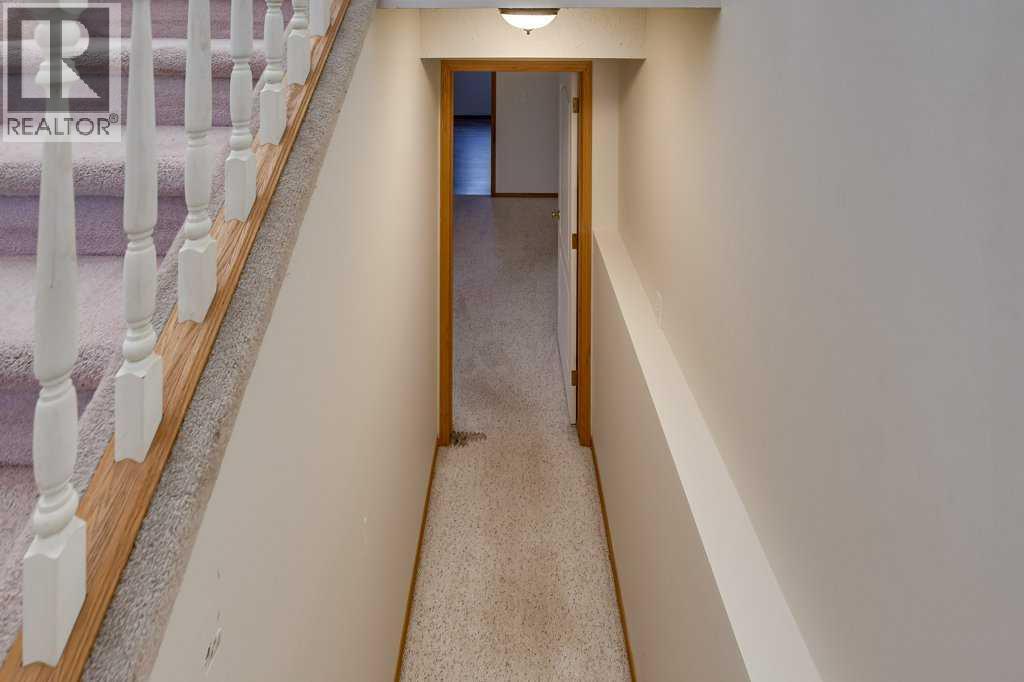 16 Lawrence Crescent, Red Deer, Alberta  T4R 2P2 - Photo 24 - A2272992