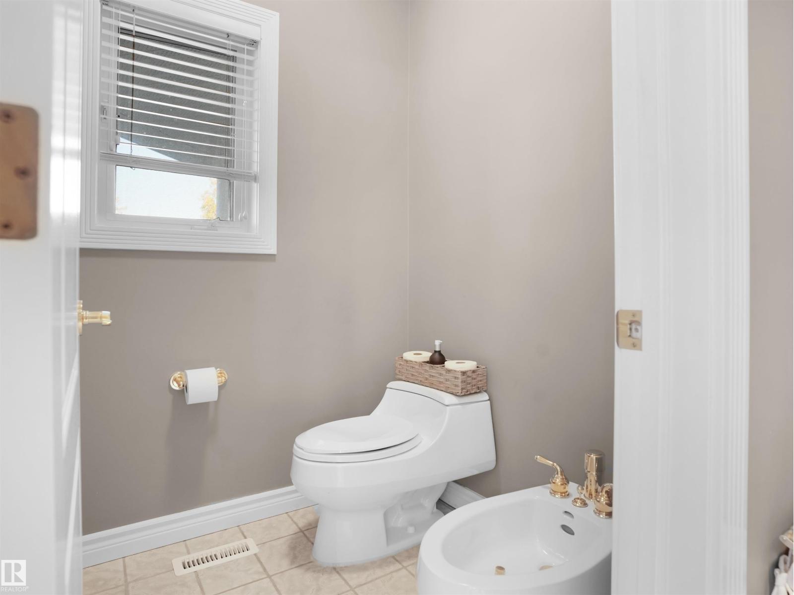 255 Wilson Lane Nw, Edmonton, Alberta  T6M 2K8 - Photo 40 - E4460314