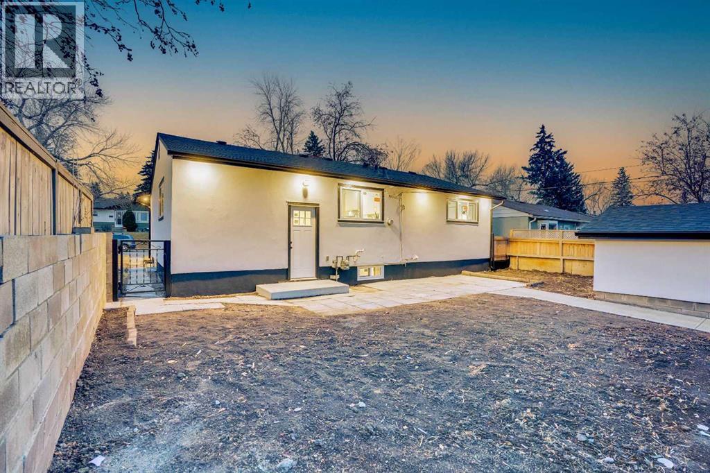 52 Franklin Drive Se, Calgary, Alberta  T2H 0T9 - Photo 3 - A2272595