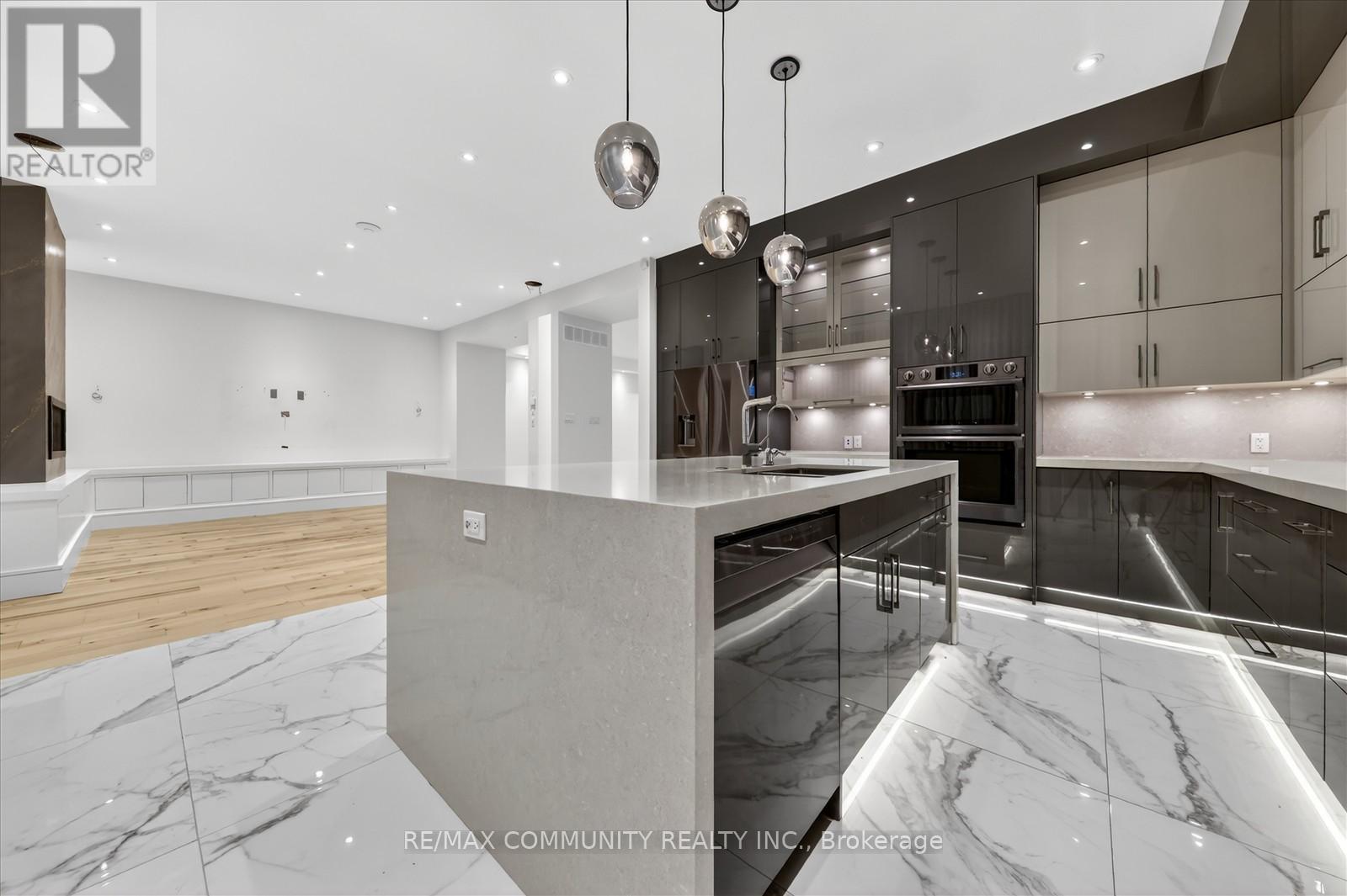 6268 Kingston Road, Toronto, Ontario  M1C 1K9 - Photo 9 - E12586778