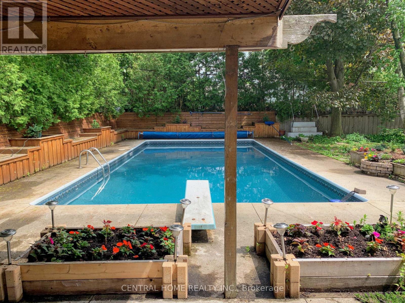 5192 Reeves Road, Burlington, Ontario  L7L 3J9 - Photo 49 - W12579612