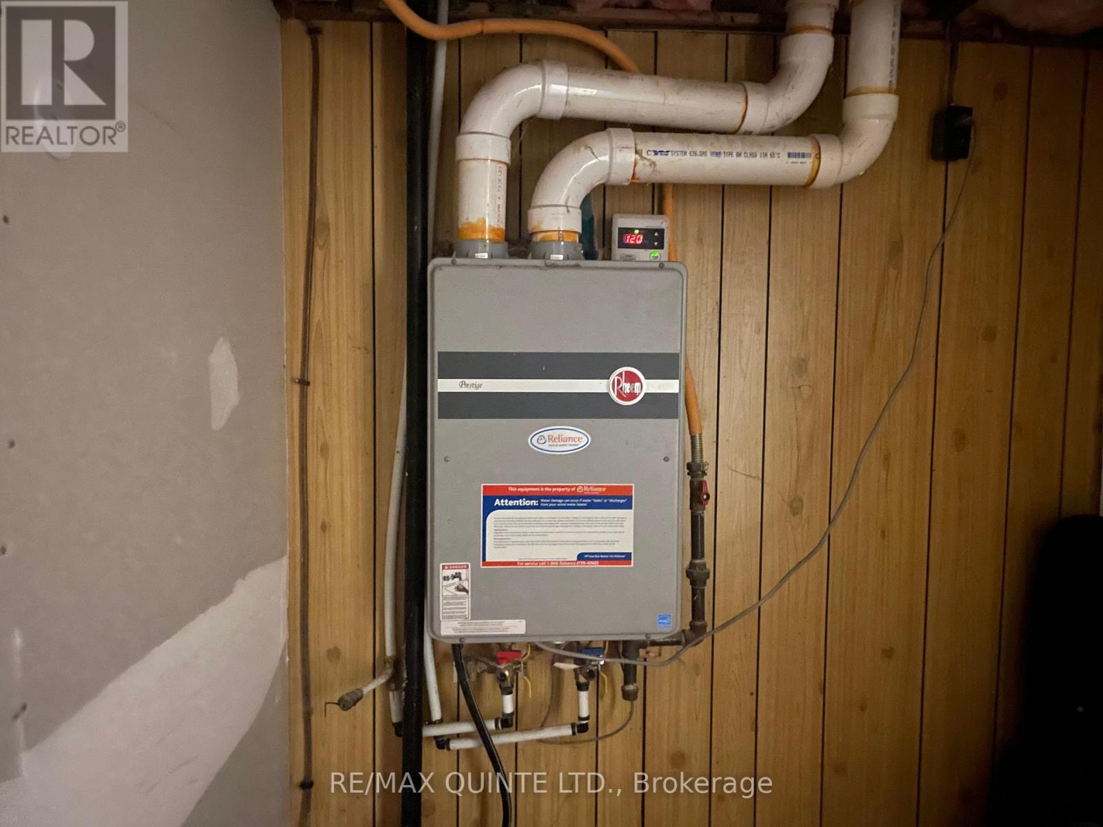 27 First Avenue, Quinte West, Ontario K8V 5M6 - Photo 12 - X12583014