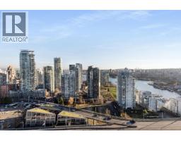 3209 1480 HOWE STREET