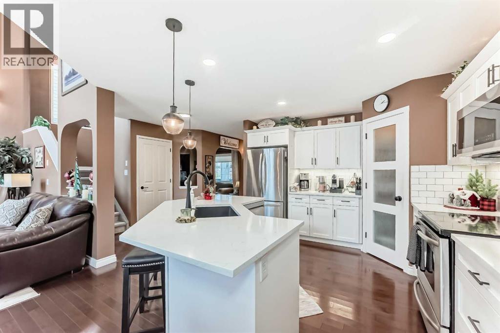 9834 Hidden Valley Drive Nw, Calgary, Alberta  T3A 5L2 - Photo 8 - A2270836