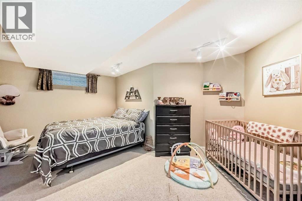 9834 Hidden Valley Drive Nw, Calgary, Alberta  T3A 5L2 - Photo 34 - A2270836