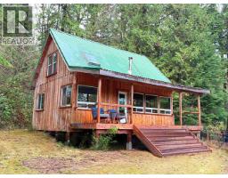 815 The Grove Road, Gambier Island, Ca