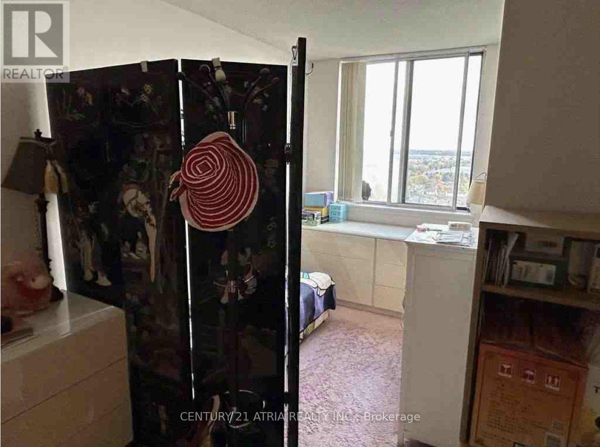 1913 - 80 Alton Towers Circle, Toronto, Ontario M1V 5E8 - Photo 10 - E12587990