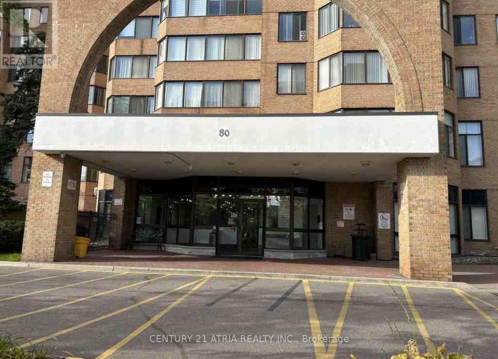 1913 - 80 Alton Towers Circle, Toronto, Ontario M1V 5E8 - Photo 2 - E12587990