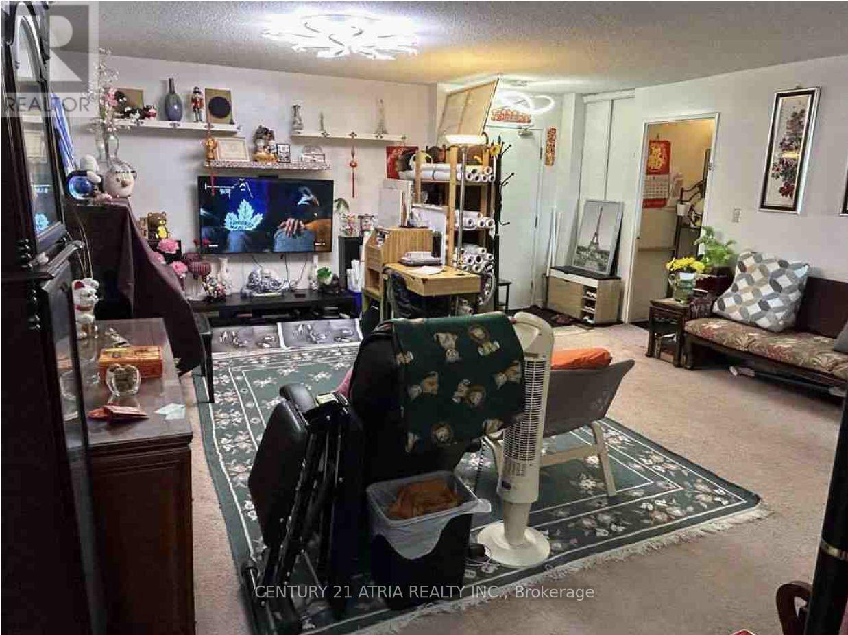 1913 - 80 Alton Towers Circle, Toronto, Ontario M1V 5E8 - Photo 5 - E12587990