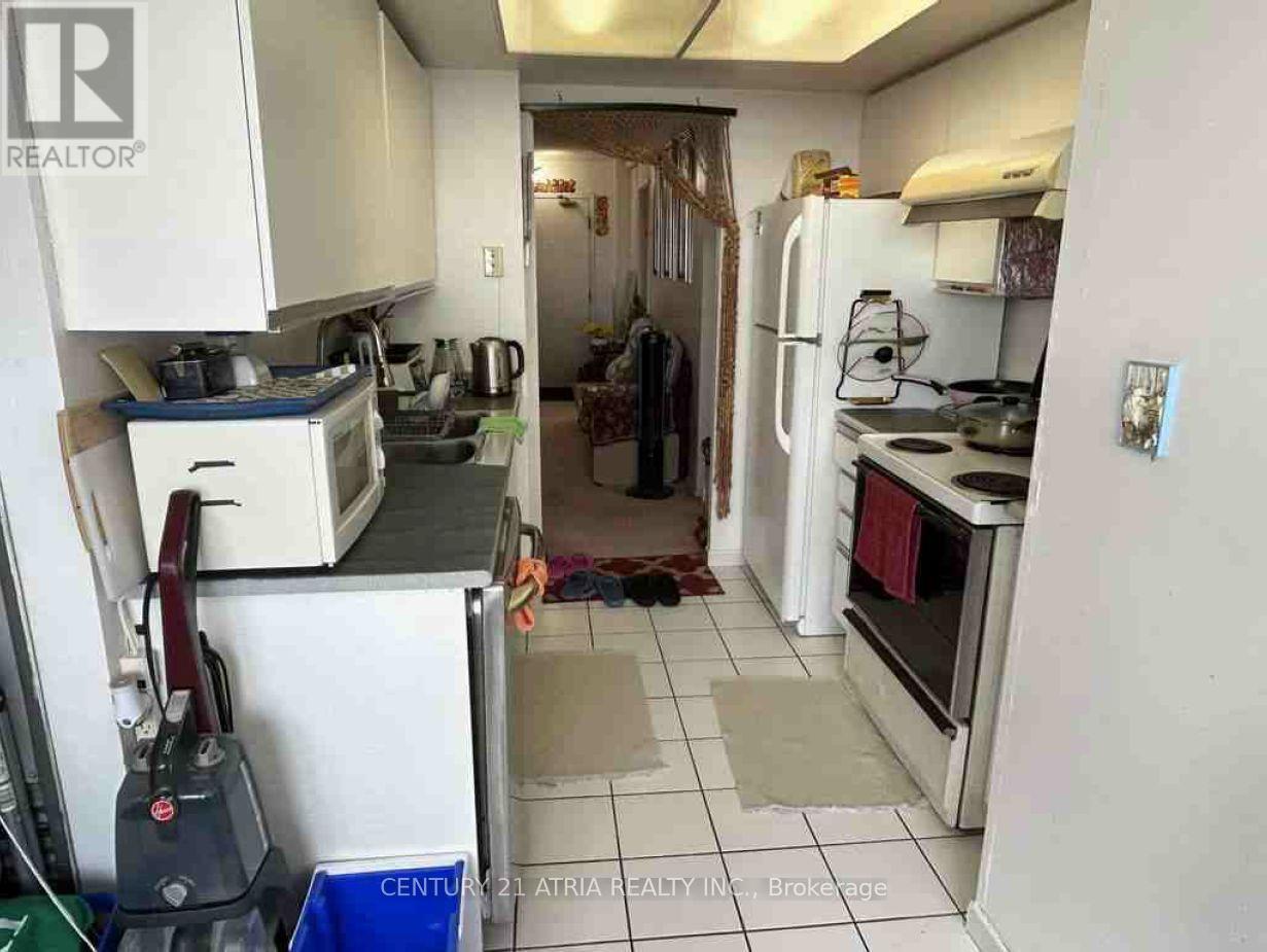 1913 - 80 Alton Towers Circle, Toronto, Ontario M1V 5E8 - Photo 7 - E12587990