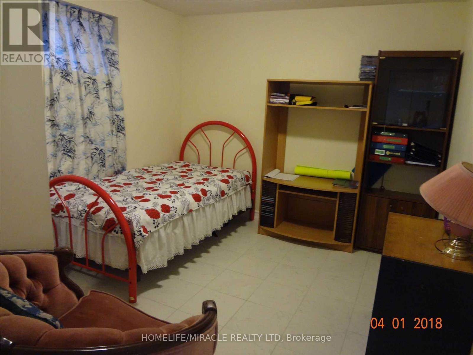 Bsmt - 62 Alicewood Court, Toronto, Ontario  M9V 3Y5 - Photo 9 - W12587188