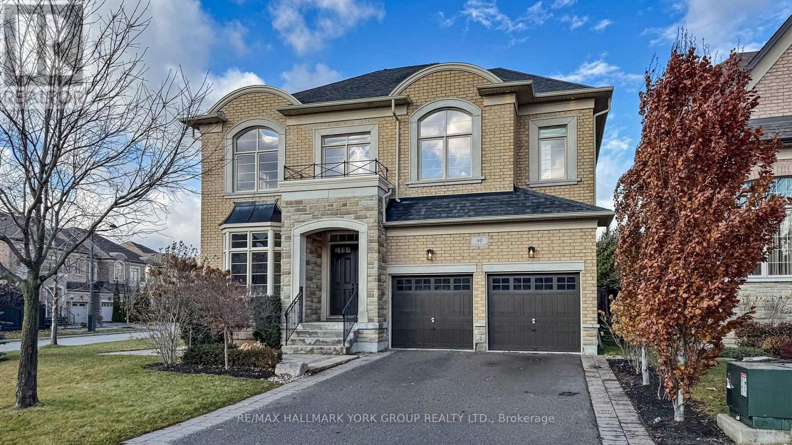 40 Orleans Circle, Vaughan, Ontario  L4H 0V3 - Photo 3 - N12587974