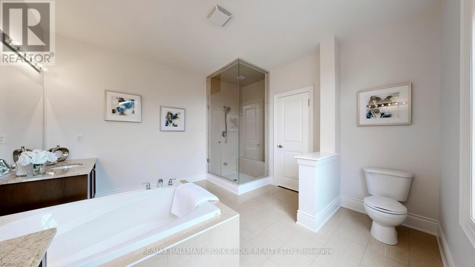 40 Orleans Circle, Vaughan, Ontario  L4H 0V3 - Photo 31 - N12587974